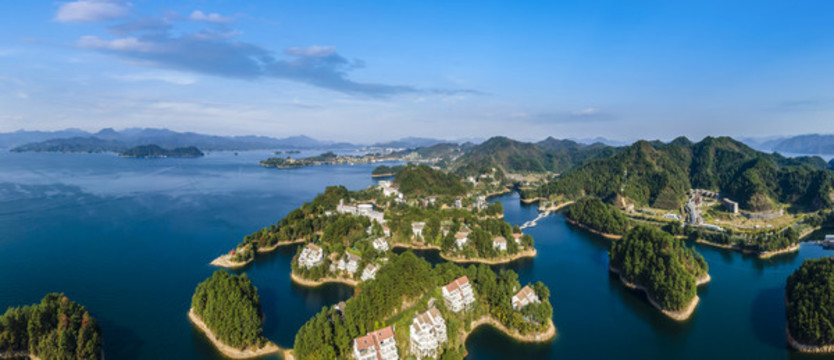 航拍戶外湖泊水景自然風(fēng)光