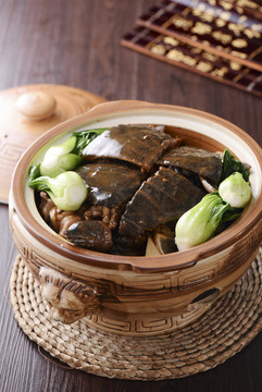 土豆?fàn)F甲魚