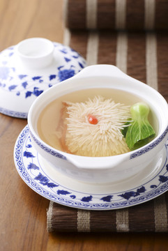滋補銀菊湯