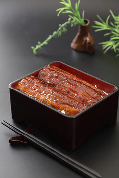 鰻魚飯