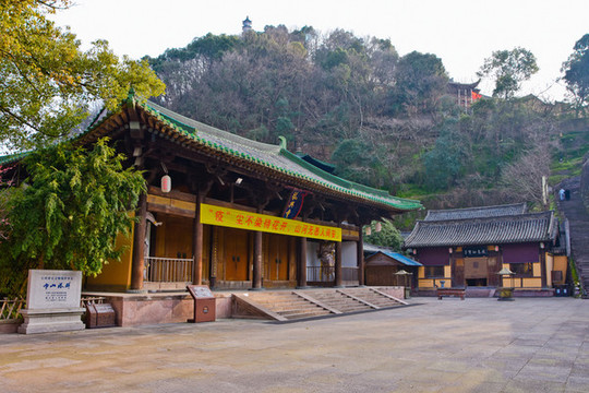 紫陽(yáng)街龍興寺
