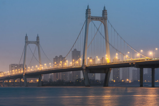 長沙三汊磯大橋夜景