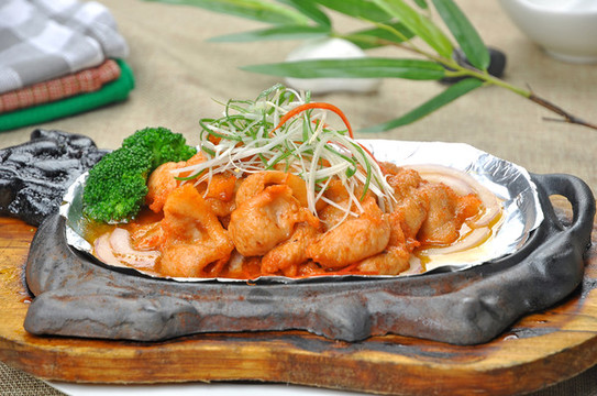 鐵板豬頸肉