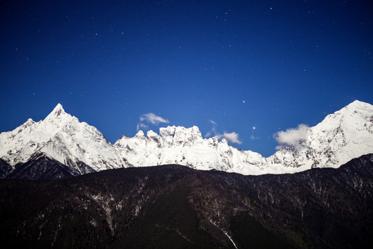 梅里雪山