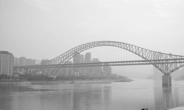 朝天門長(zhǎng)江大橋