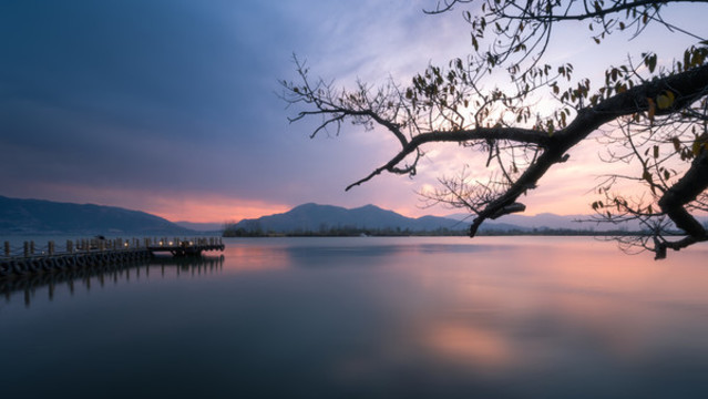 邛海月亮灣日落