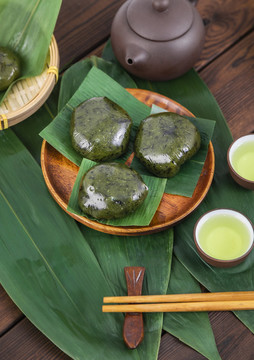 清明節(jié)美食青團(tuán)攝影圖