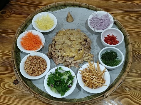 撈雞手撕雞清遠(yuǎn)陽(yáng)山雞咸雞拌雞