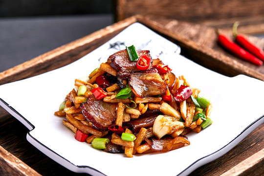 蘿卜干炒臘肉