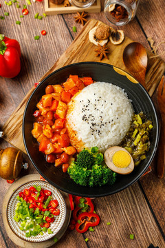 秘制宮保雞丁蓋澆飯