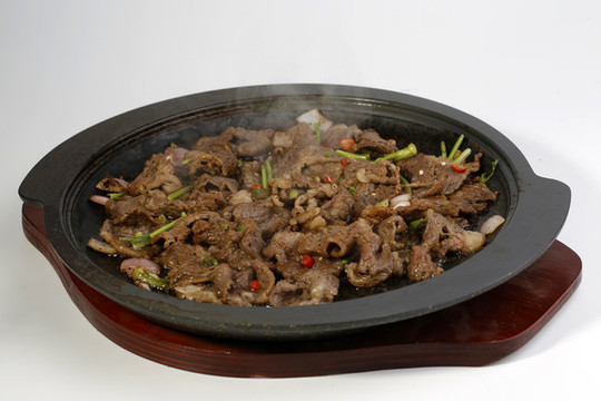 鐵板雪花牛肉