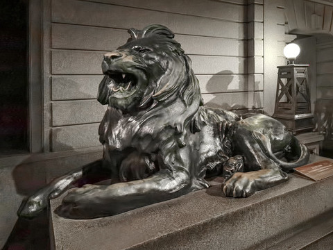 匯豐銅獅