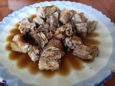 鹵排骨