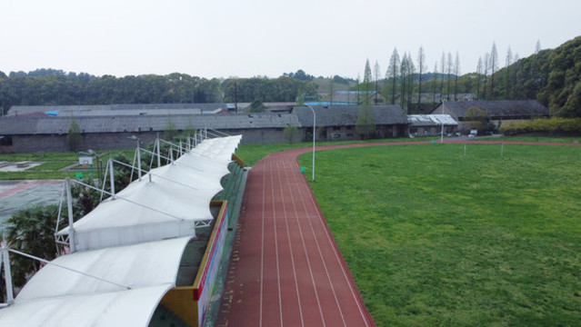 校園運動場