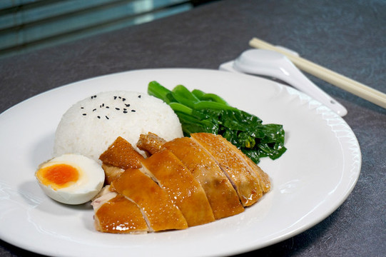 玫瑰露豉油雞飯