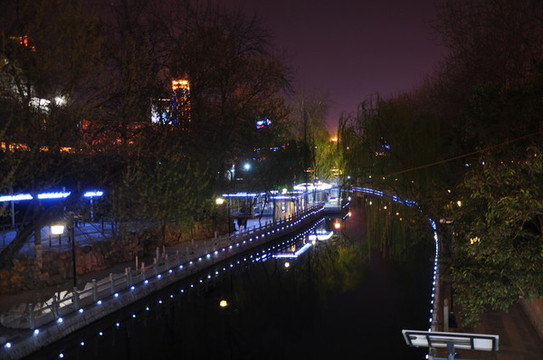 濟南環(huán)城公園夜景