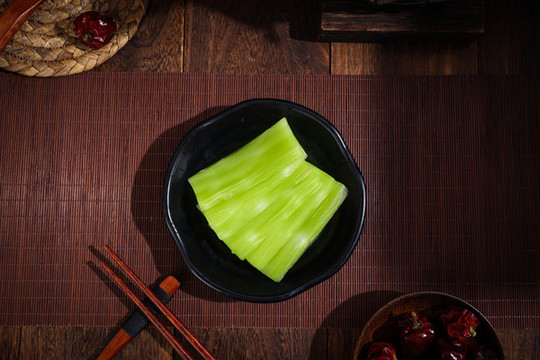 青筍片