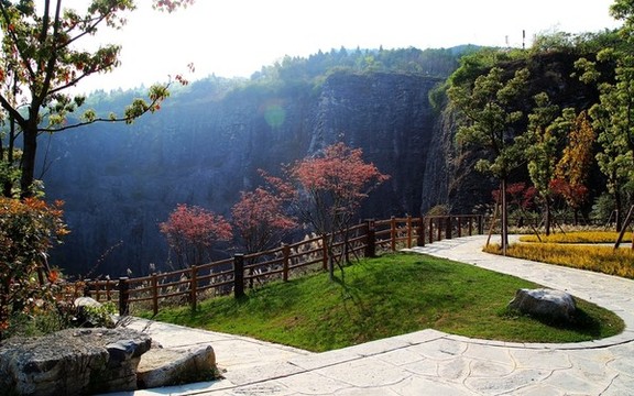 重慶銅鑼山礦山公園
