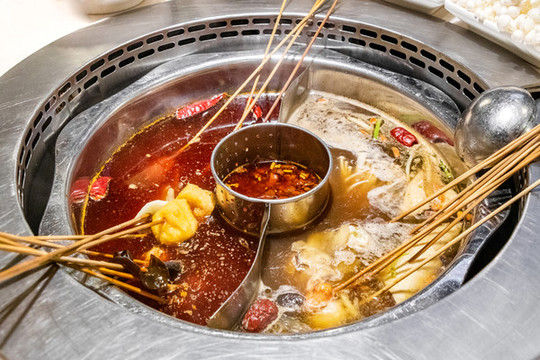 美食攝影麻辣鴛鴦火鍋串串香