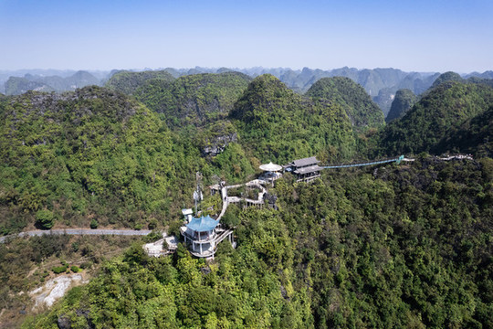 廣西馬山弄拉景區(qū)