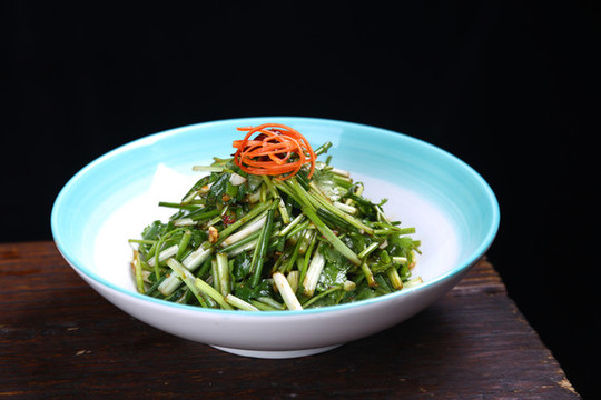 涼拌毛芹