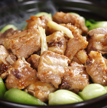 排骨煲仔飯