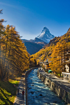 山景與高山
