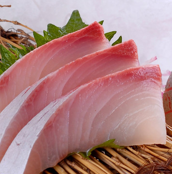 章紅魚(yú)刺身