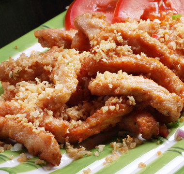 蒜香炸酥肉
