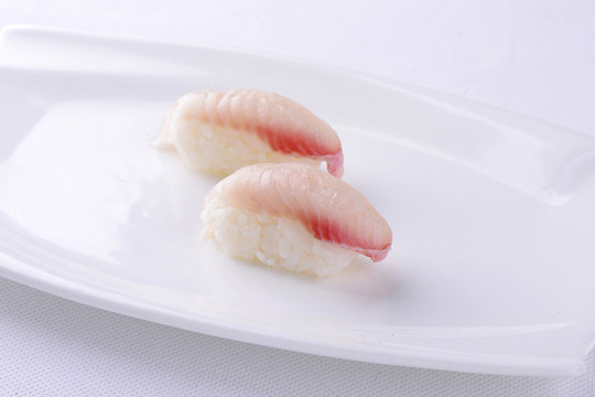 鯛魚壽司
