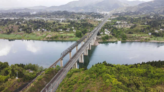 鐵路大橋