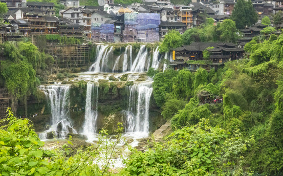 芙蓉鎮(zhèn)大瀑布