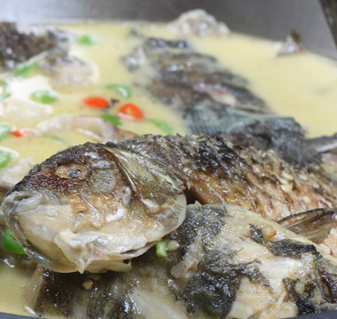 豆?jié){煮雜魚(yú)