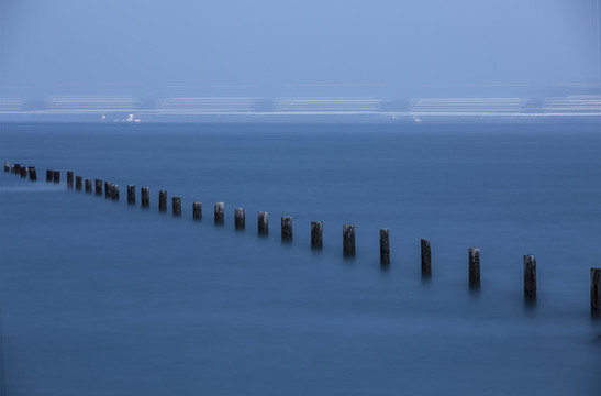 海灣防浪樁