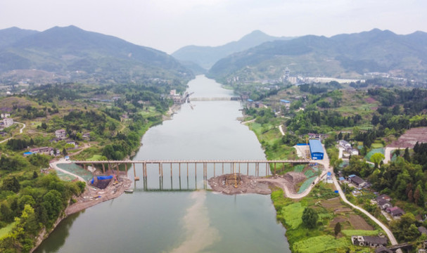 三匯中學大橋