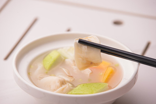 雙瓜煮花膠仔
