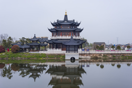 瓜洲古渡彤云閣