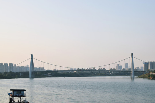 英華大橋