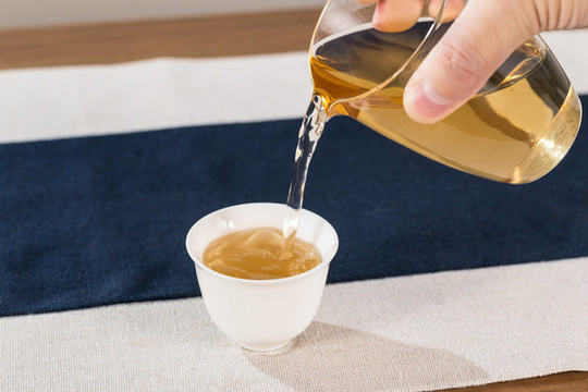 白茶