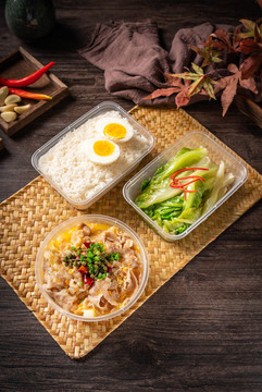 金湯肥牛套餐飯