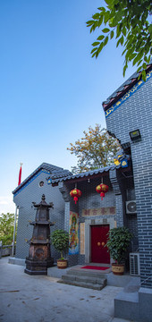 龜峰古剎一隅