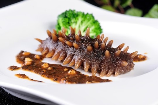 法國(guó)黑松露肉醬扣遼參