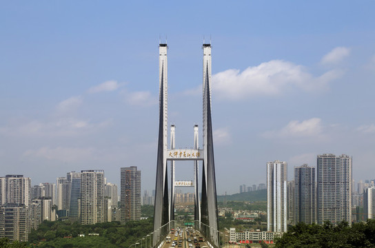 重慶大佛寺長江大橋