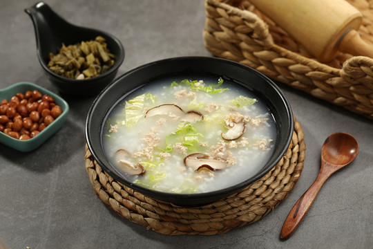 香菇肉沫青菜粥