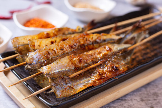 烤多春魚