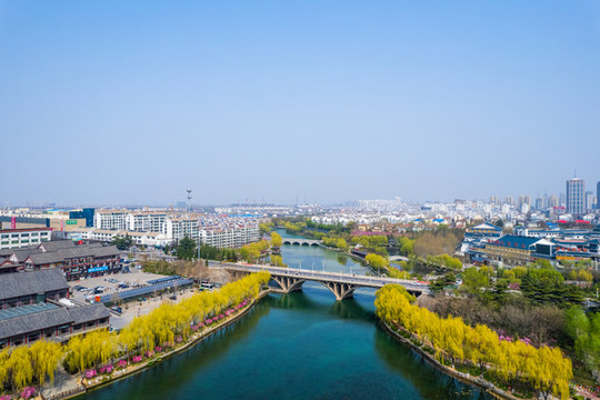 青州古城春天城市南陽(yáng)河景區(qū)