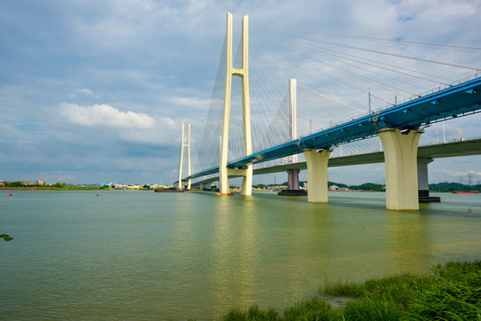 江門濱江大橋