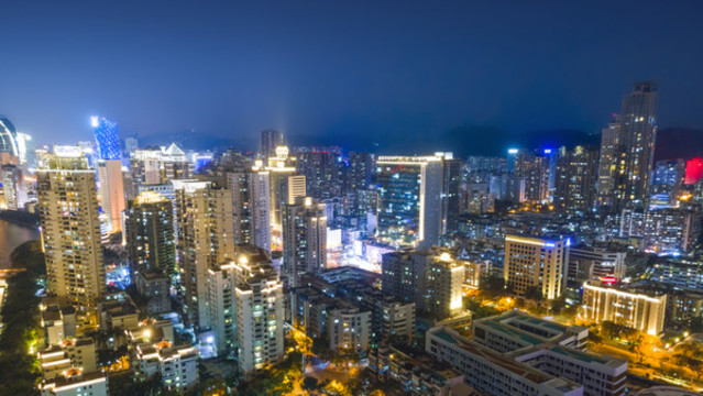 航拍廈門現(xiàn)代建筑夜景