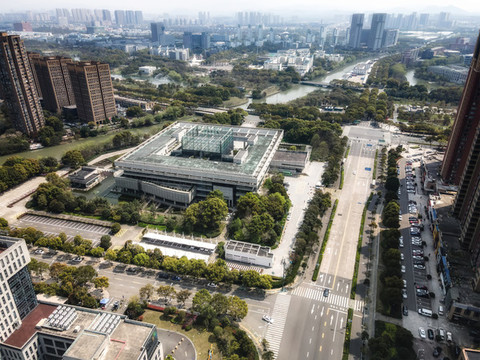 航拍蘇州現(xiàn)代建筑街景