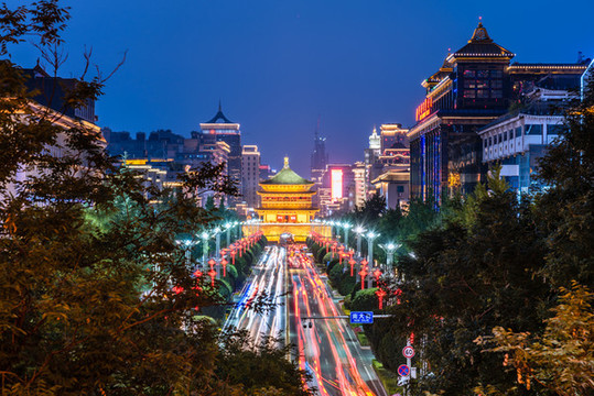 中國陜西西安鐘樓夜景
